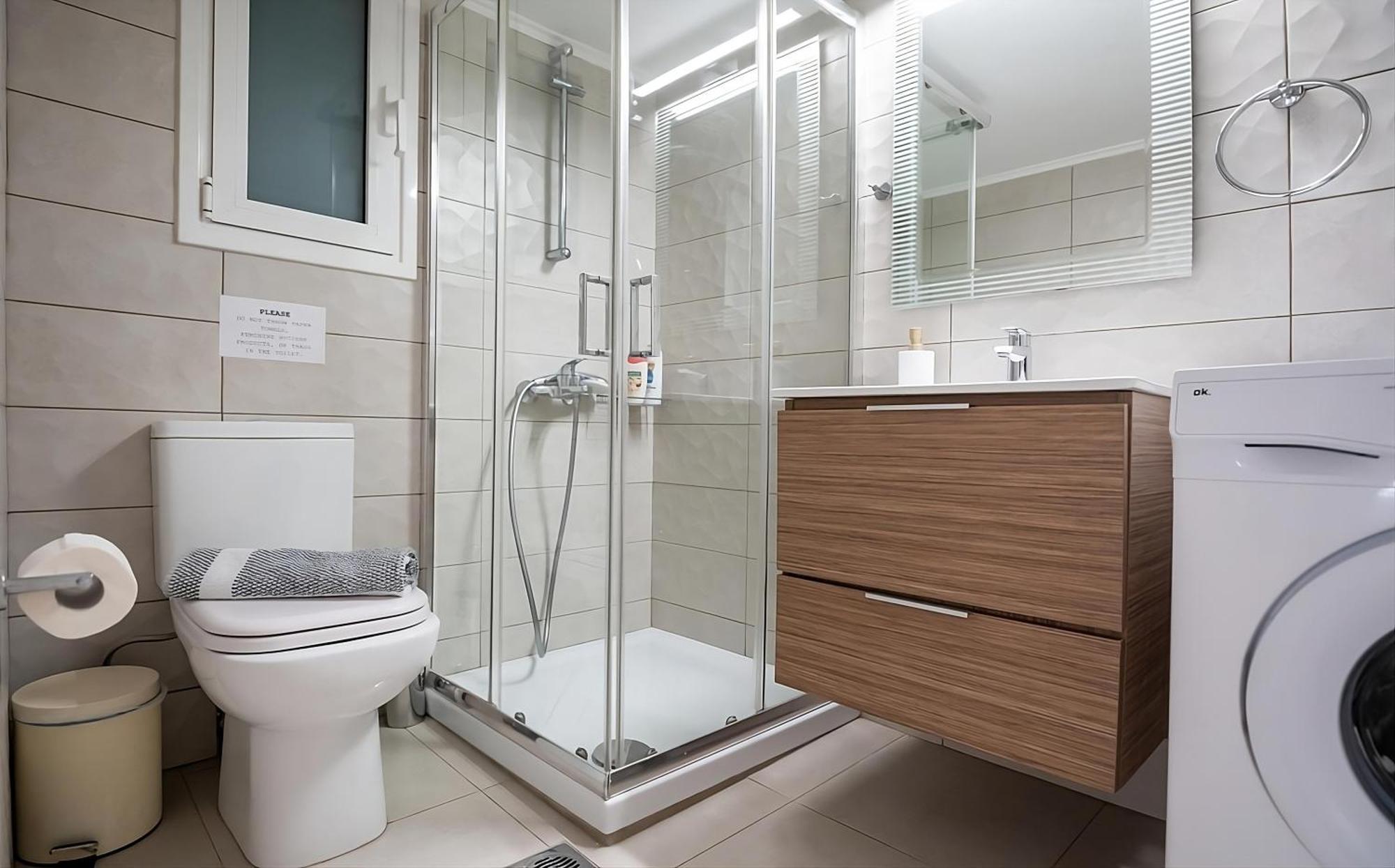 Entire Apt, 3Rd Floor, 1 Bedroom 雅典 外观 照片